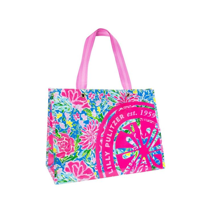 A photo of the Lilly Pulitzer Market Carryall Tote In Bunny Business product