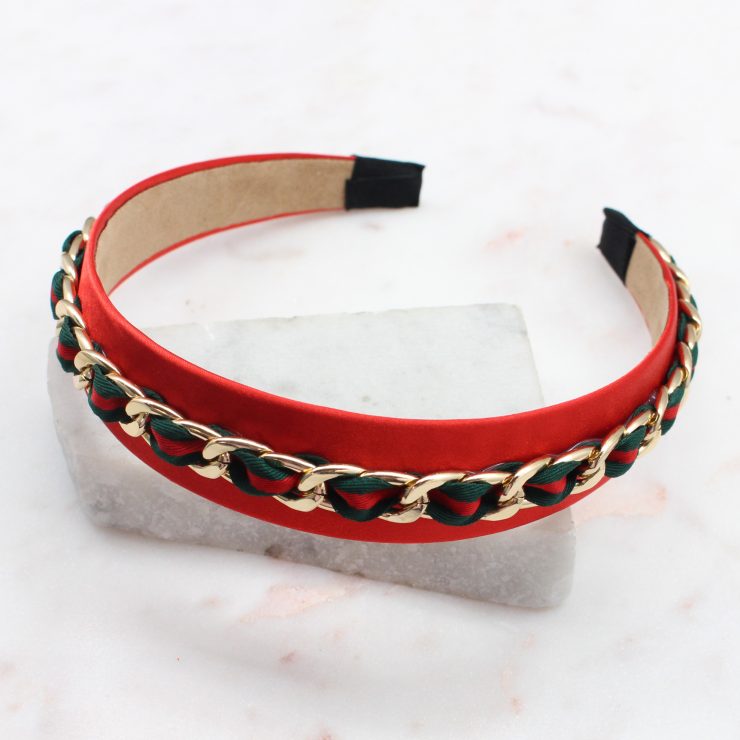 A photo of the Chain Headband In Red product