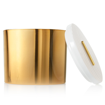 A photo of the Frasier Fir Gold 3-Wick Candle product