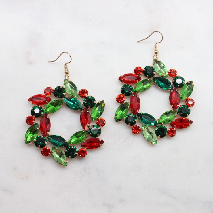 A photo of the Rhinestone Wreath Earrings product