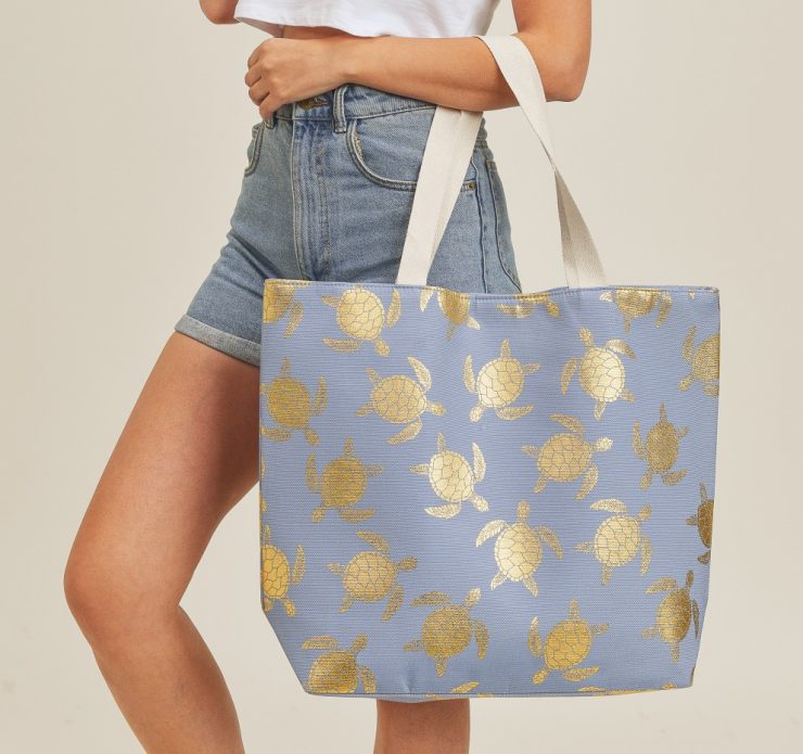 A photo of the Sea Turtle Tote In Mint Blue product