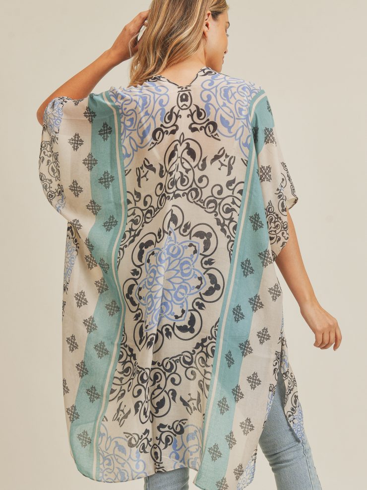 A photo of the Teal Medallion Kimono product