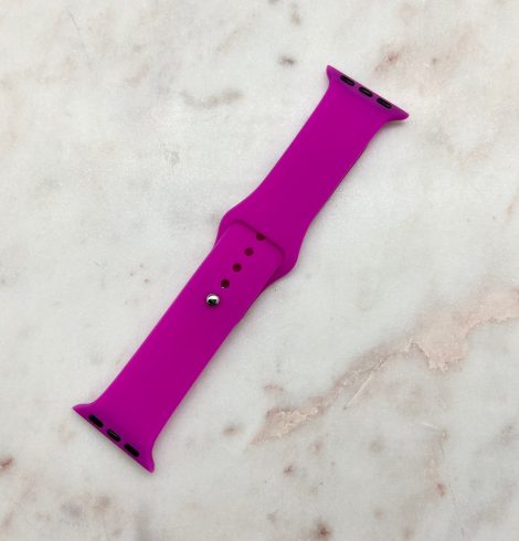 A photo of the Magenta Apple Watch Band product