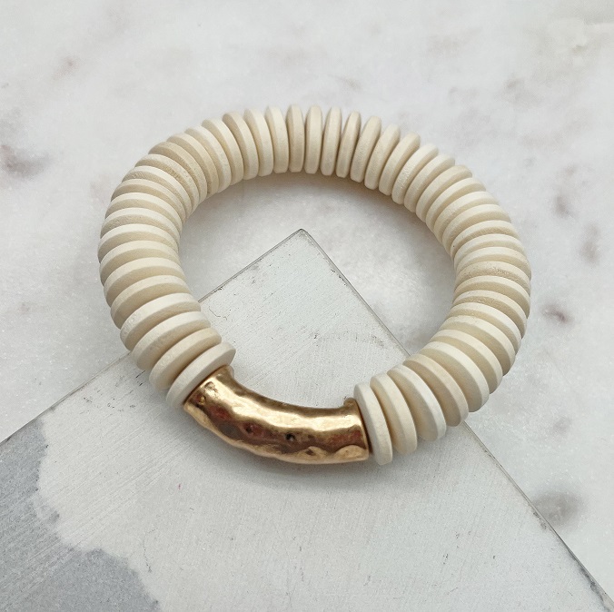 A photo of the Wood Beaded Bracelet In Ivory product