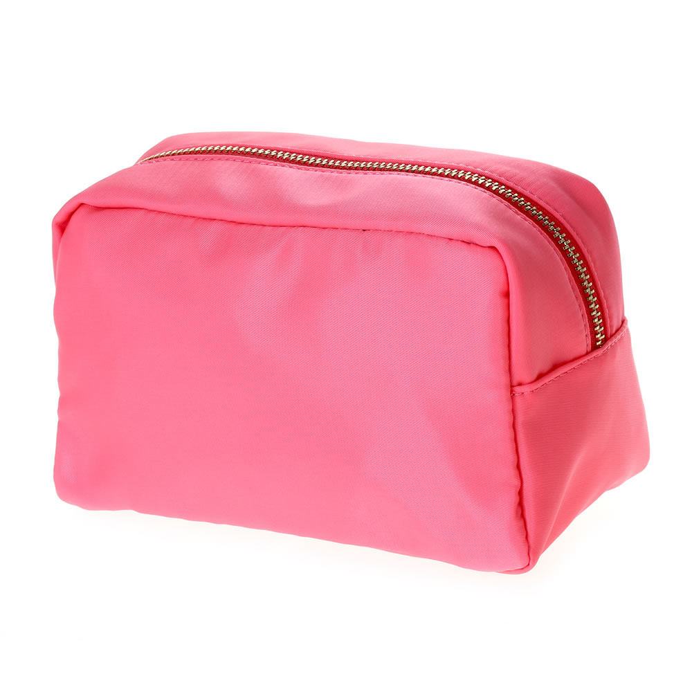 Manufactory Custom Logo 18 Colors Four Size Rts Stock Portable Bulk Pink  Nylon Cosmetic Bag - Explore China Wholesale Nylon Cosmetic Bag and  Portable Cosmetic Bag, Bulk Cosmetic Bags, Nylon Makeup Bag