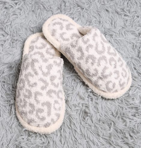 A photo of the Leopard Comfy Luxe Slippers In Grey product