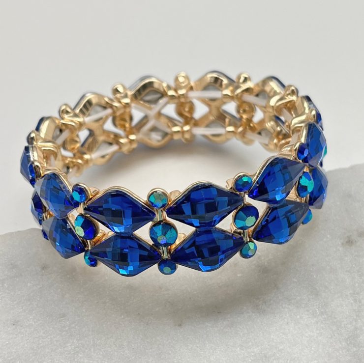 A photo of the Glitzy Stretch Bracelet In Blue product