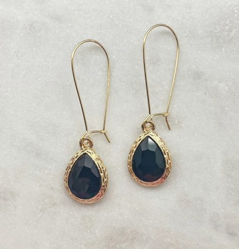 A photo of the Simple Jewel Earrings In Black product