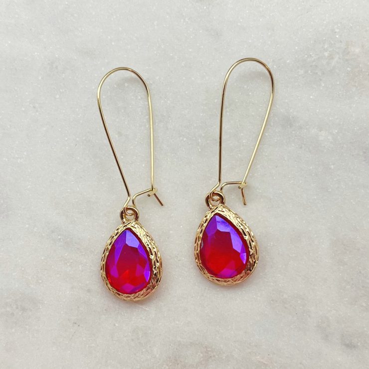 A photo of the Simple Jewel Earrings In Pink product