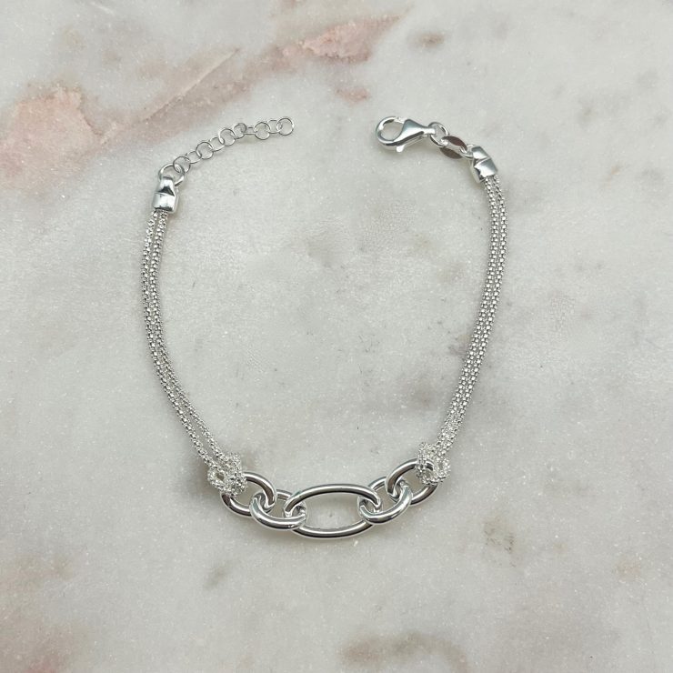 A photo of the Veronica Bracelet product