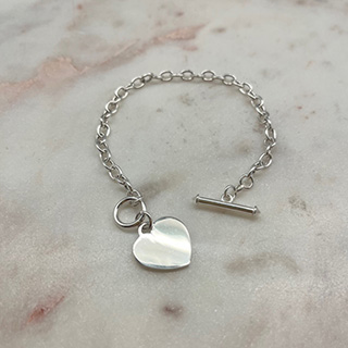A photo of the Amore Bracelet product