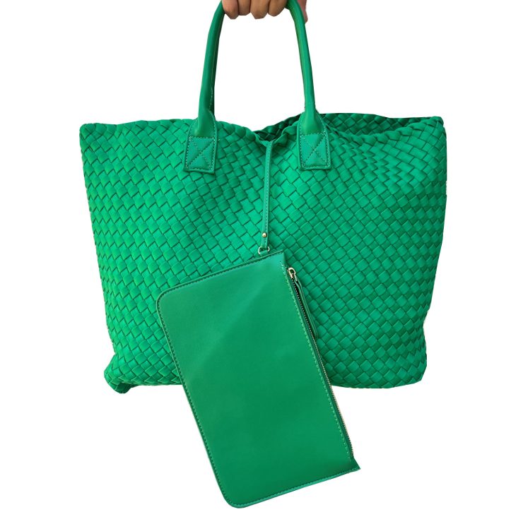 A photo of the Ithaca Tote in Green product