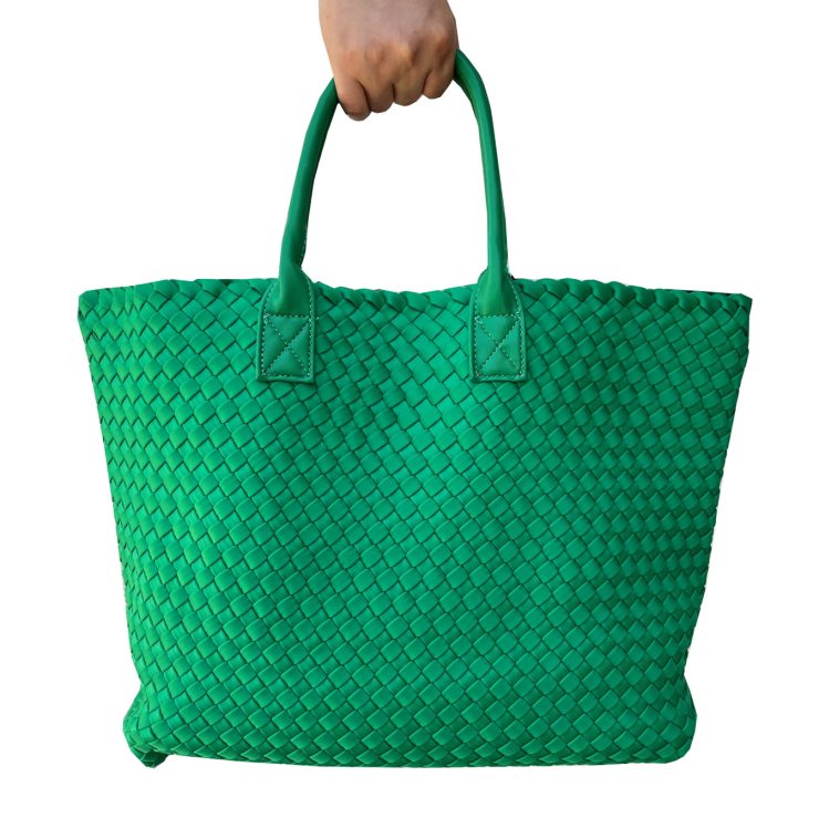A photo of the Ithaca Tote in Green product