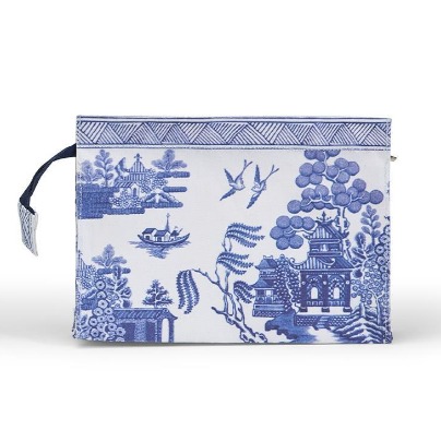 A photo of the Chinoiserie Multipurpose Pouch In Blue Willow product