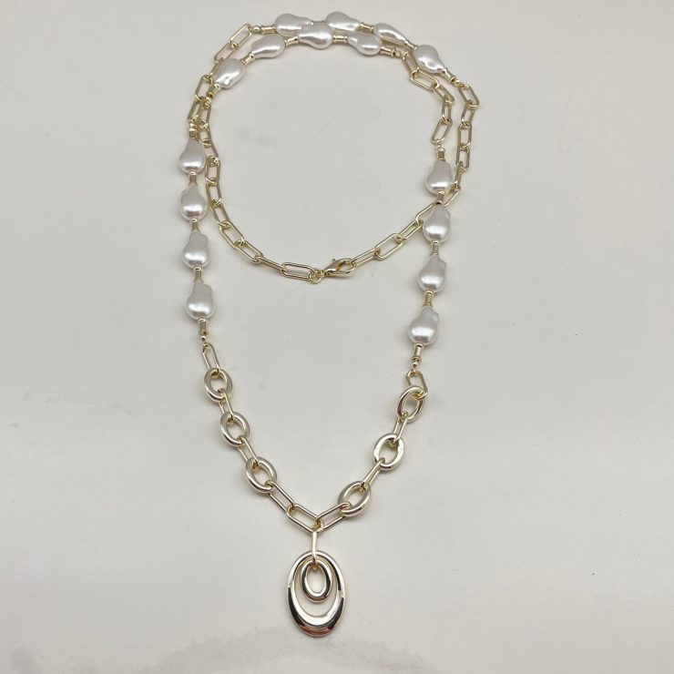 A photo of the Laney Pearl Necklace product