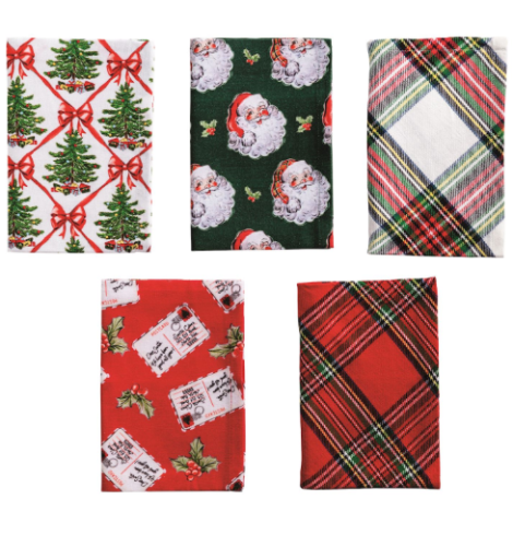 Classic Christmas Towel A photo of the Classic Christmas Towel product