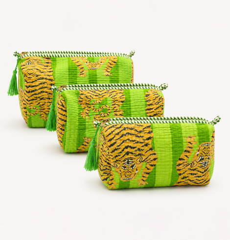 Stripe Leopard Cosmetic in Green A photo of the Stripe Leopard Cosmetic in Green product